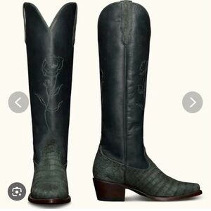 ISO Tecovas Kristopher Brock the Abby OR the Annie